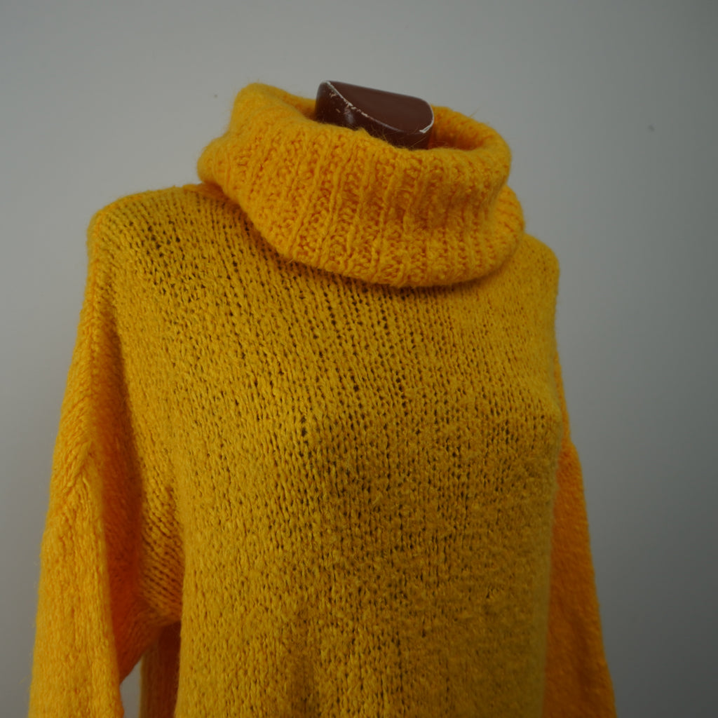 Pre-owned Women's Yolanda Sweater - Yellow, L