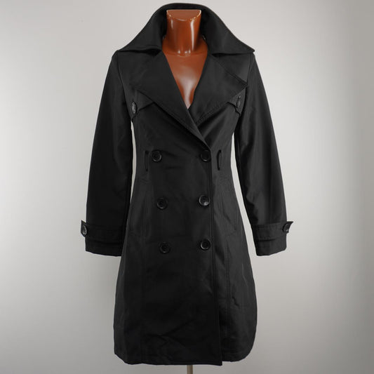 Women's Coat Burberry. Black. S. Used. Good