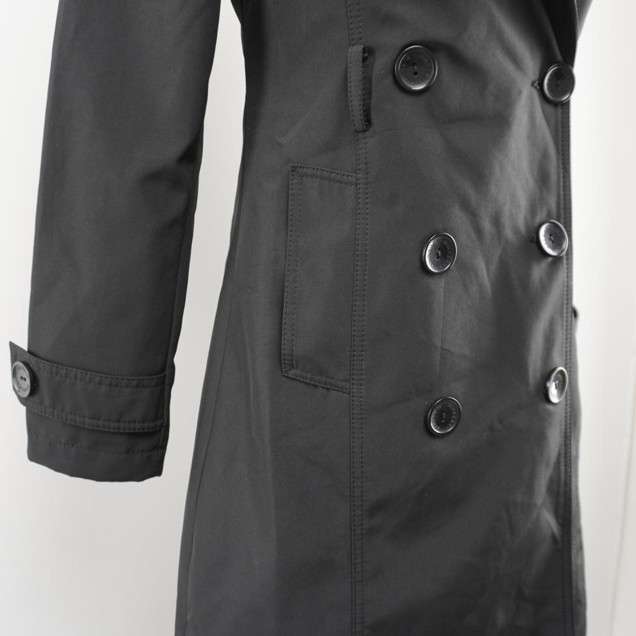 Women's Coat Burberry. Black. S. Used. Good