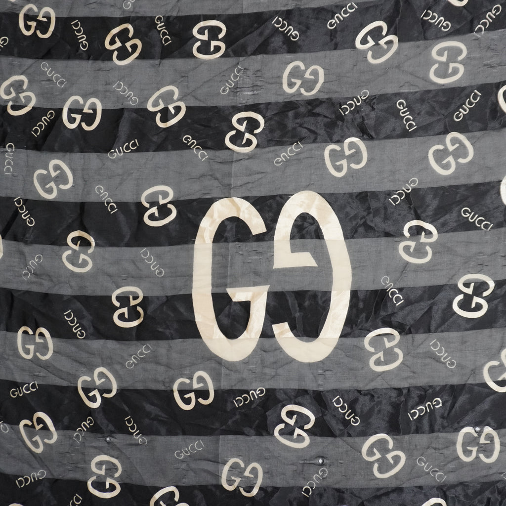 Pre-Owned Women's Gucci Scarf - Black, 100x100