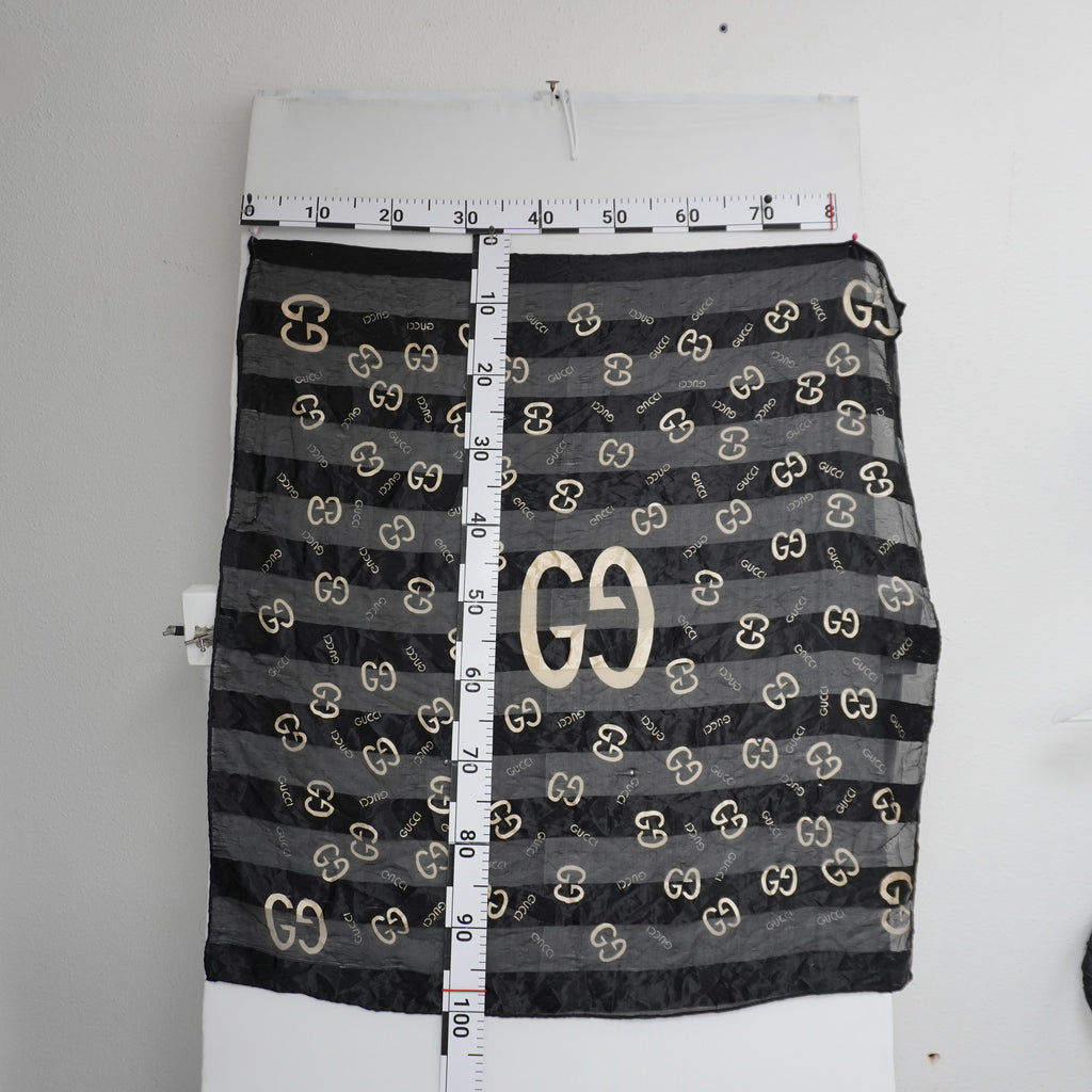 Pre-Owned Women's Gucci Scarf - Black, 100x100