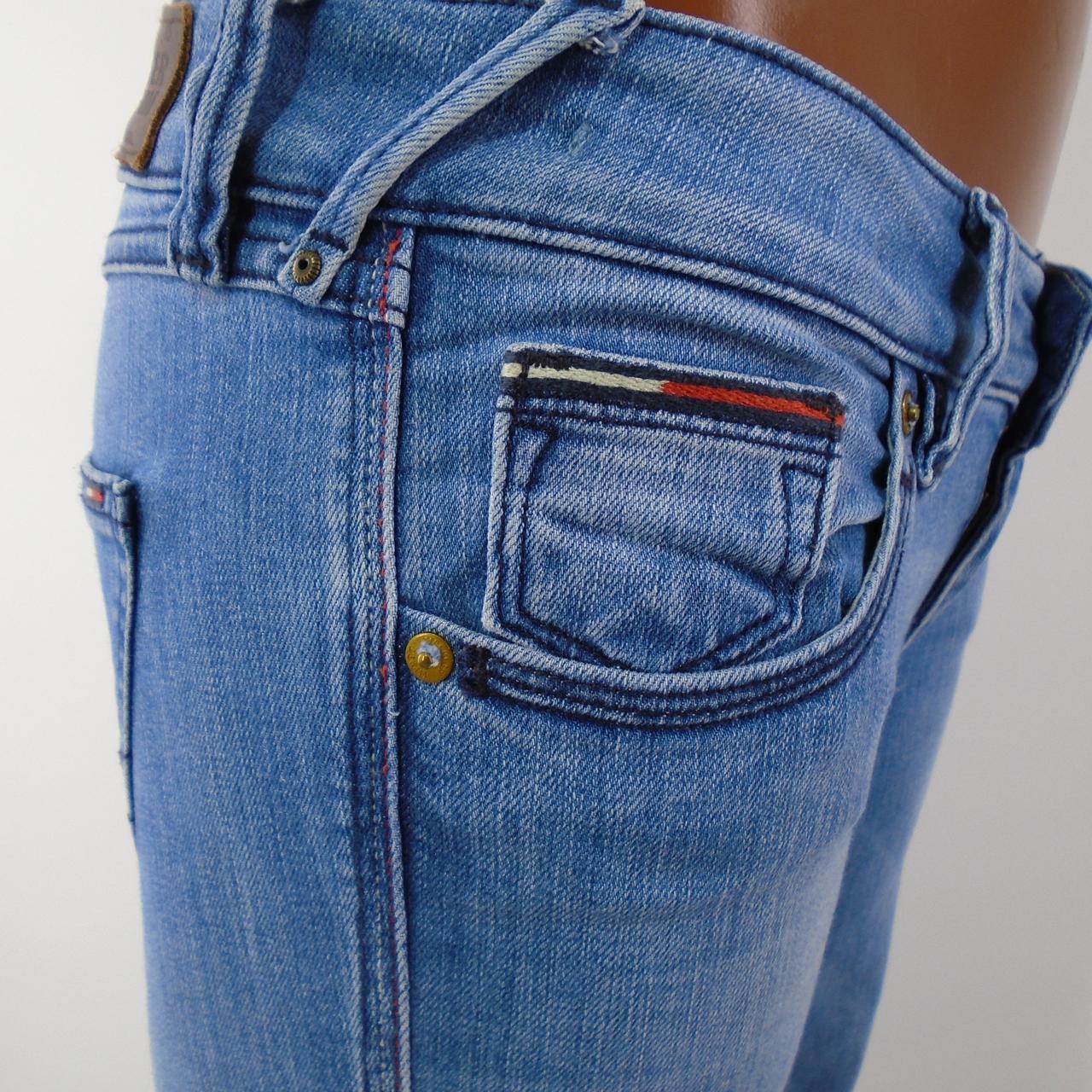 Jeans pour femmes Tommy Hilfiger.  Bleu.  XS.  Utilisé.  Bien