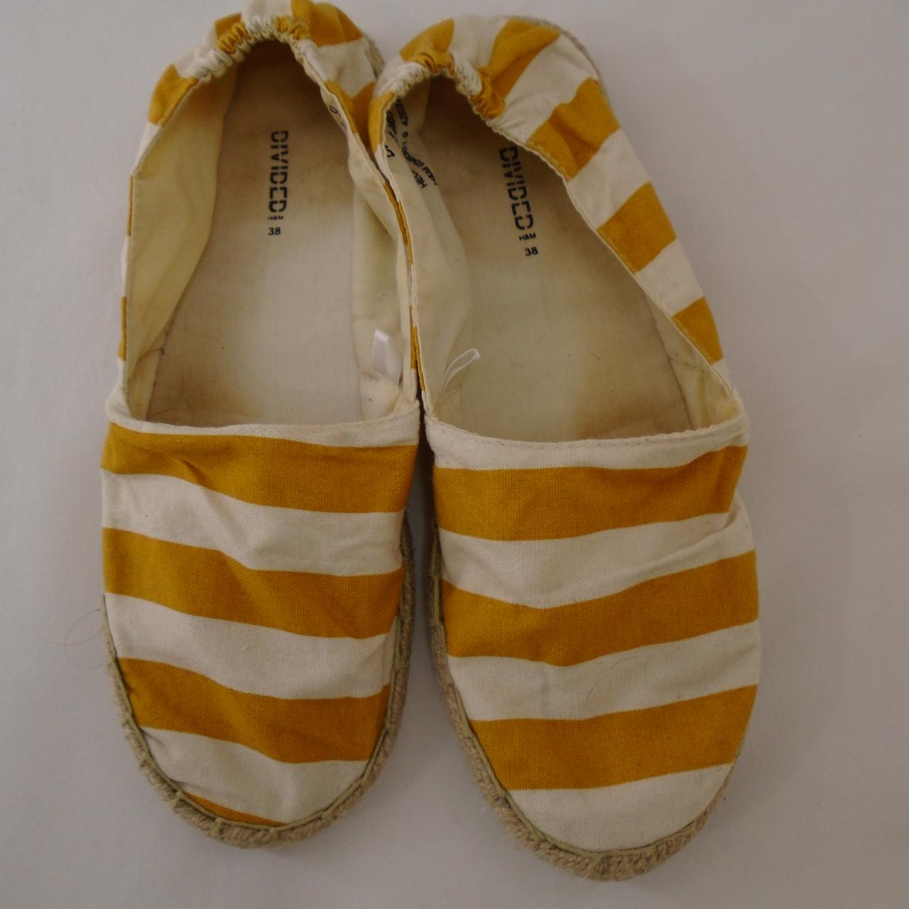 Women's Flats H&M. Multicolor. 38. Used. Satisfactory