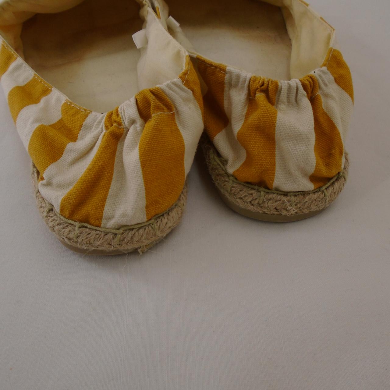 Women's Flats H&M. Multicolor. 38. Used. Satisfactory