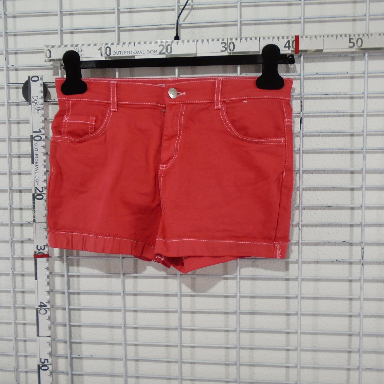 Pantalones cortos de mujer de mezclilla.  Rojo.  S. Usado.  Bien