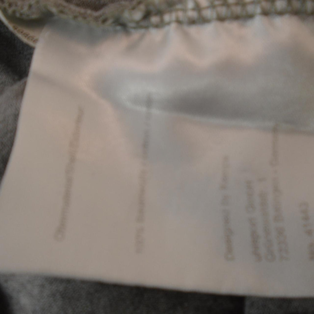 Women's T-Shirt Kempa. Grey. M. Used. Good