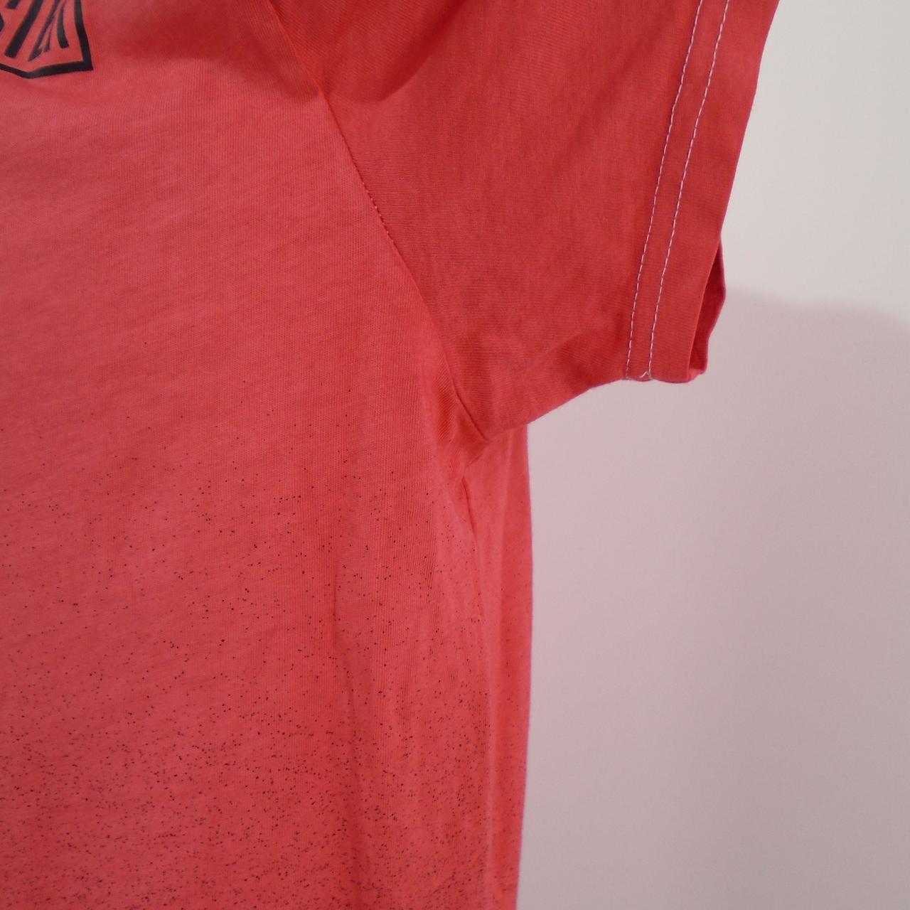 Camiseta de hombre Hollister.  Rojo.  M.Usado.  Bien