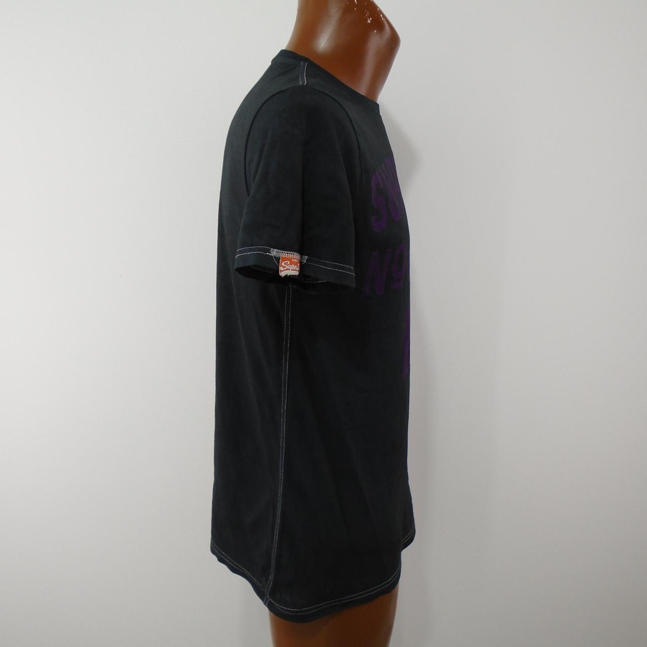 T-shirt Homme Superdry.  Le noir.  M. Utilisé.  Satisfaisant