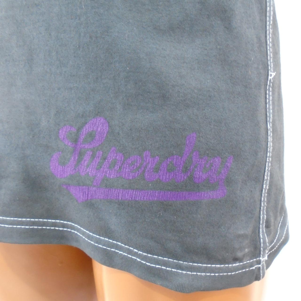 T-shirt Homme Superdry.  Le noir.  M. Utilisé.  Satisfaisant