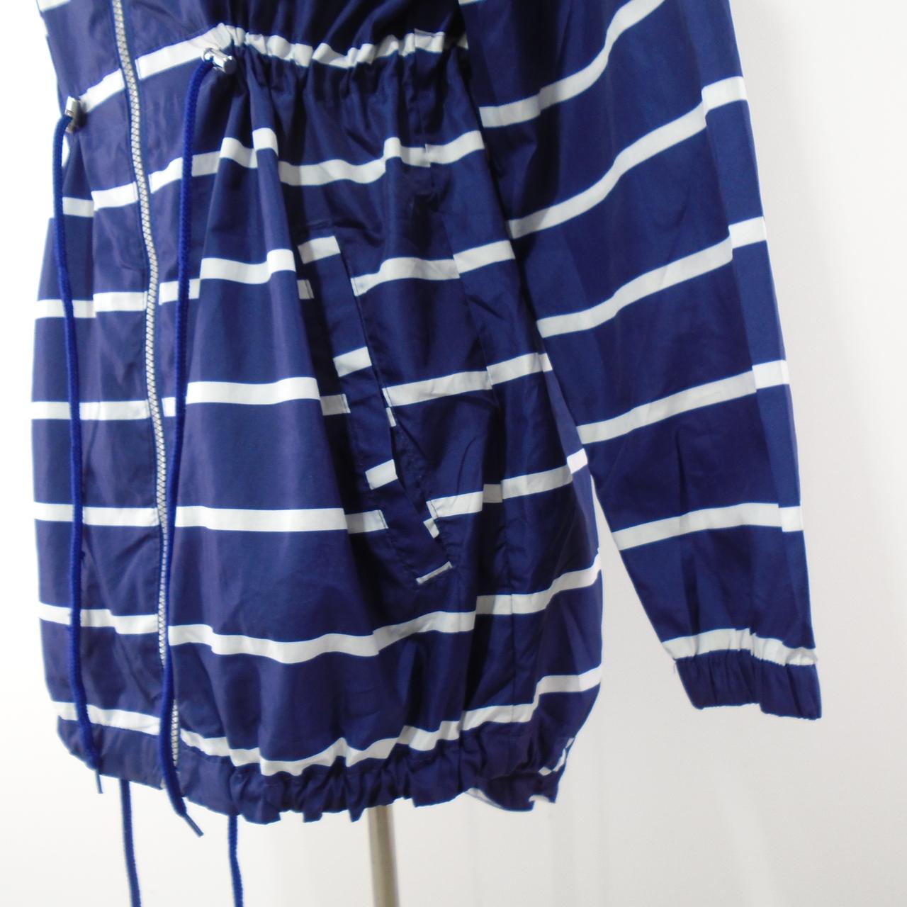 Parka tipo chaqueta para mujer. Azul oscuro. M. Usado. Bien