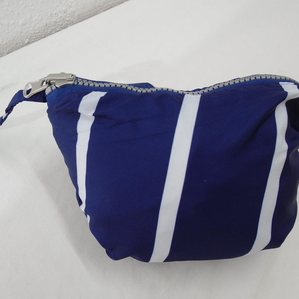 Parka tipo chaqueta para mujer. Azul oscuro. M. Usado. Bien