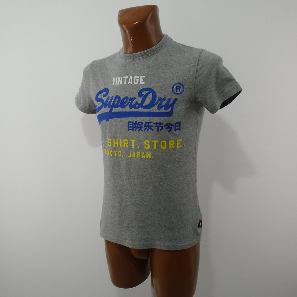 Camiseta Hombre Superdry Vintage. Gris. XS. Usado. Bien