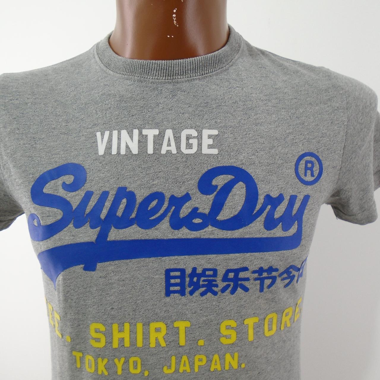 Camiseta Hombre Superdry Vintage. Gris. XS. Usado. Bien