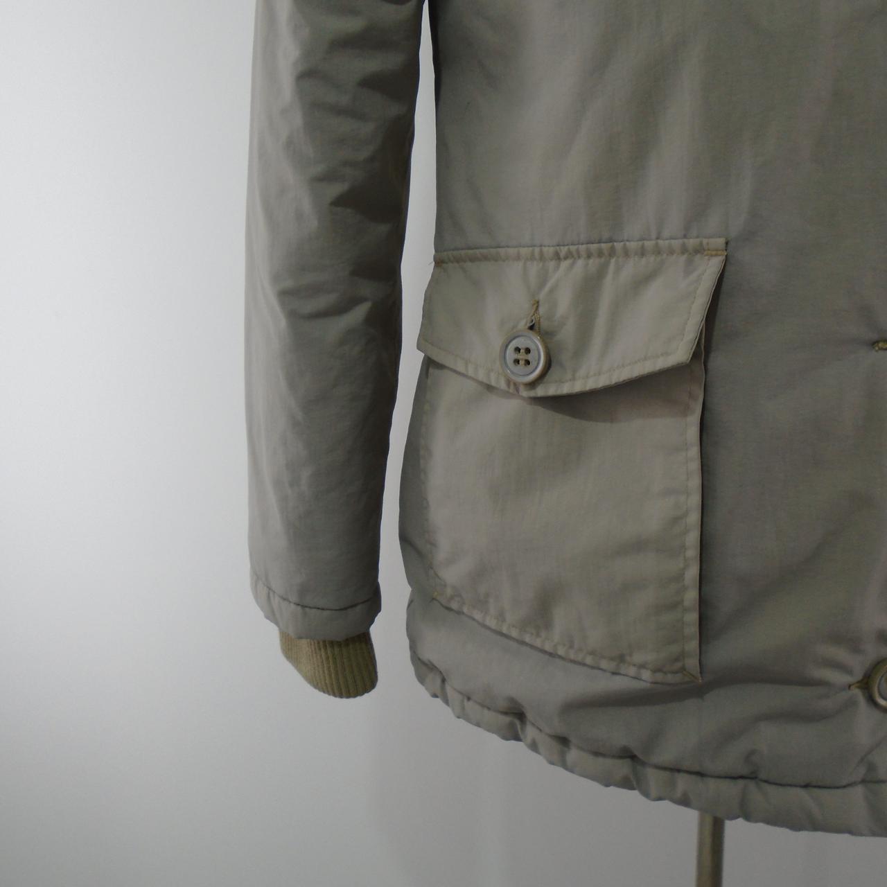 Parka de mujer Superdry. Gris. M. Usado. Bien