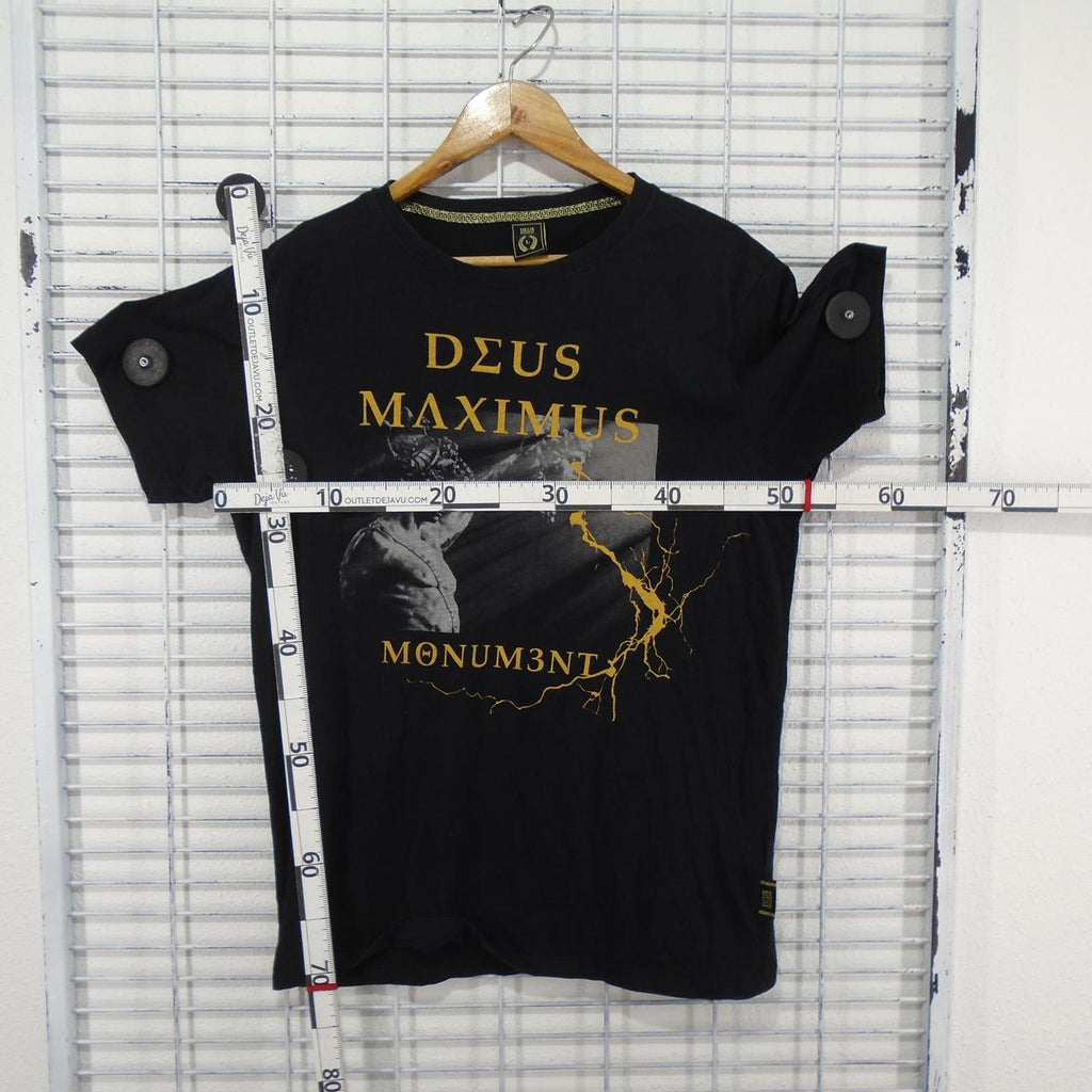 Men's T-Shirt Deus Maximus. Black. L. Used. Good