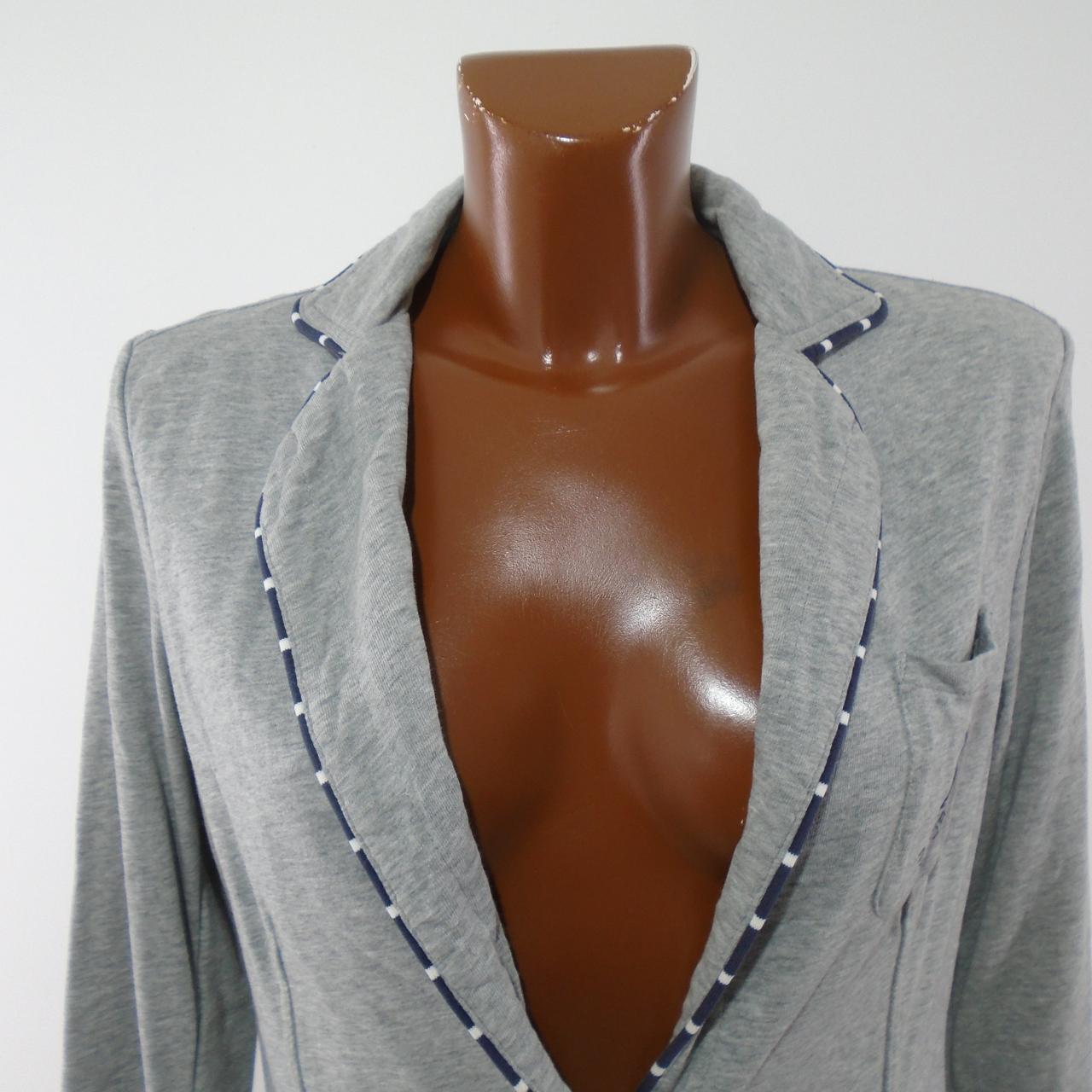 Chaqueta de mujer Gaastra. Gris. Talla L. Usada. En buen estado.