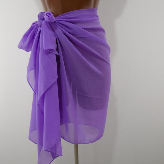 Women's Apparel & Accessories Sin marca. Violet. M. Used. Very good