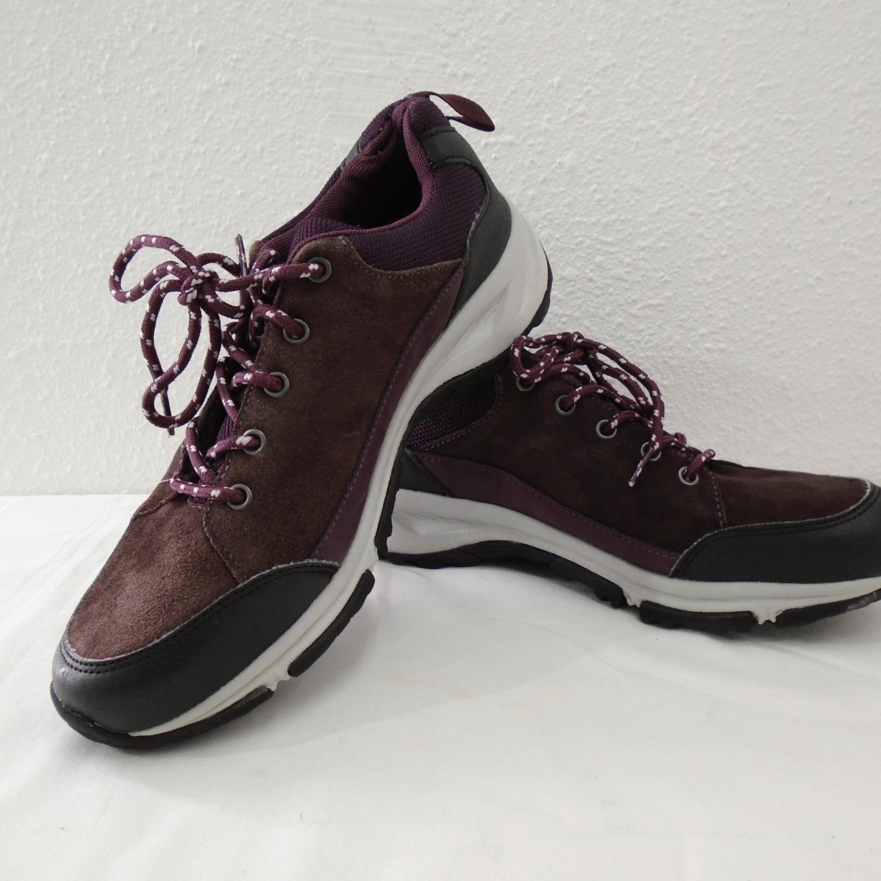 Women's Sneakers TEX. Bordeaux. 39. New without tags