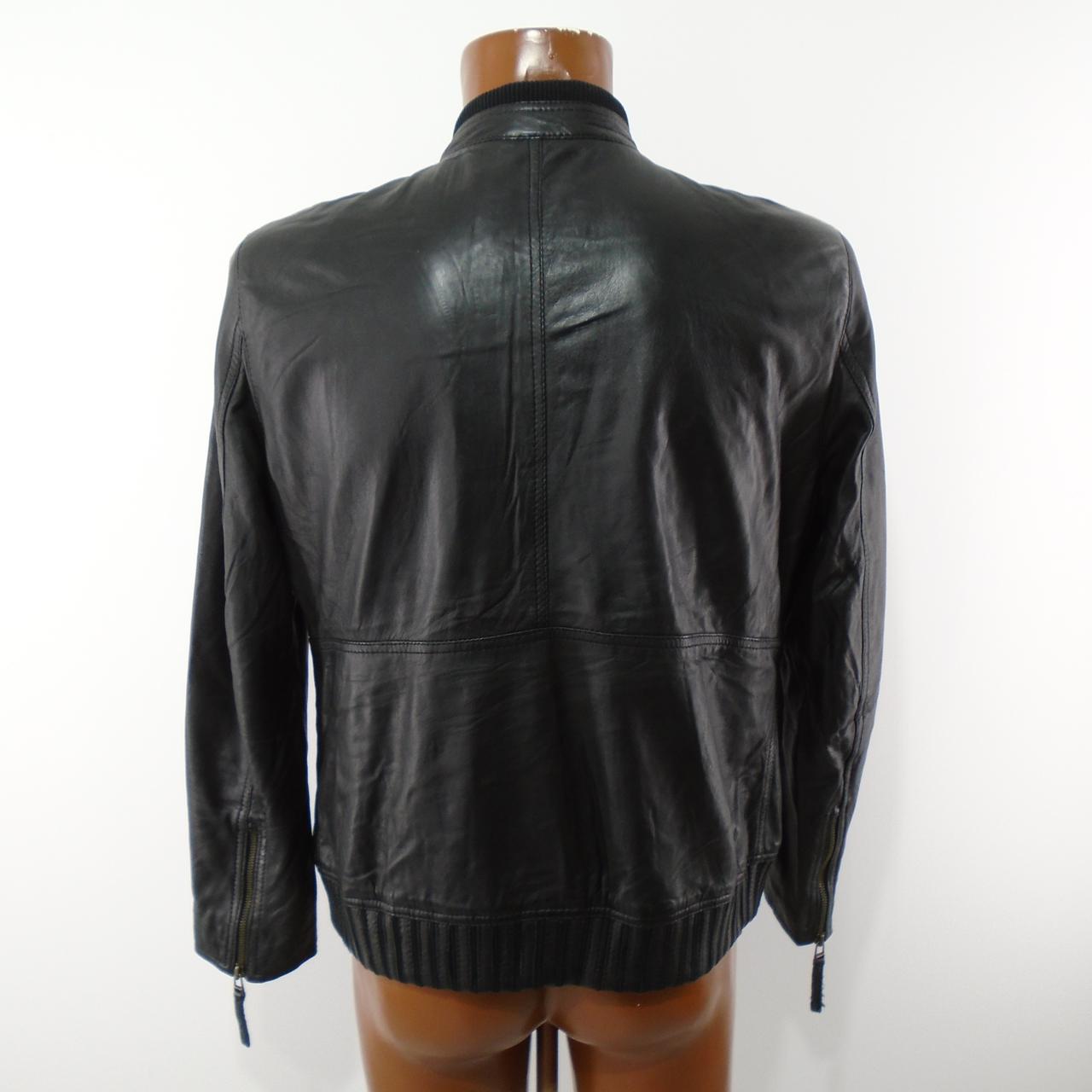 Men's Jacket In Ertenso. Black. L. Used. Good