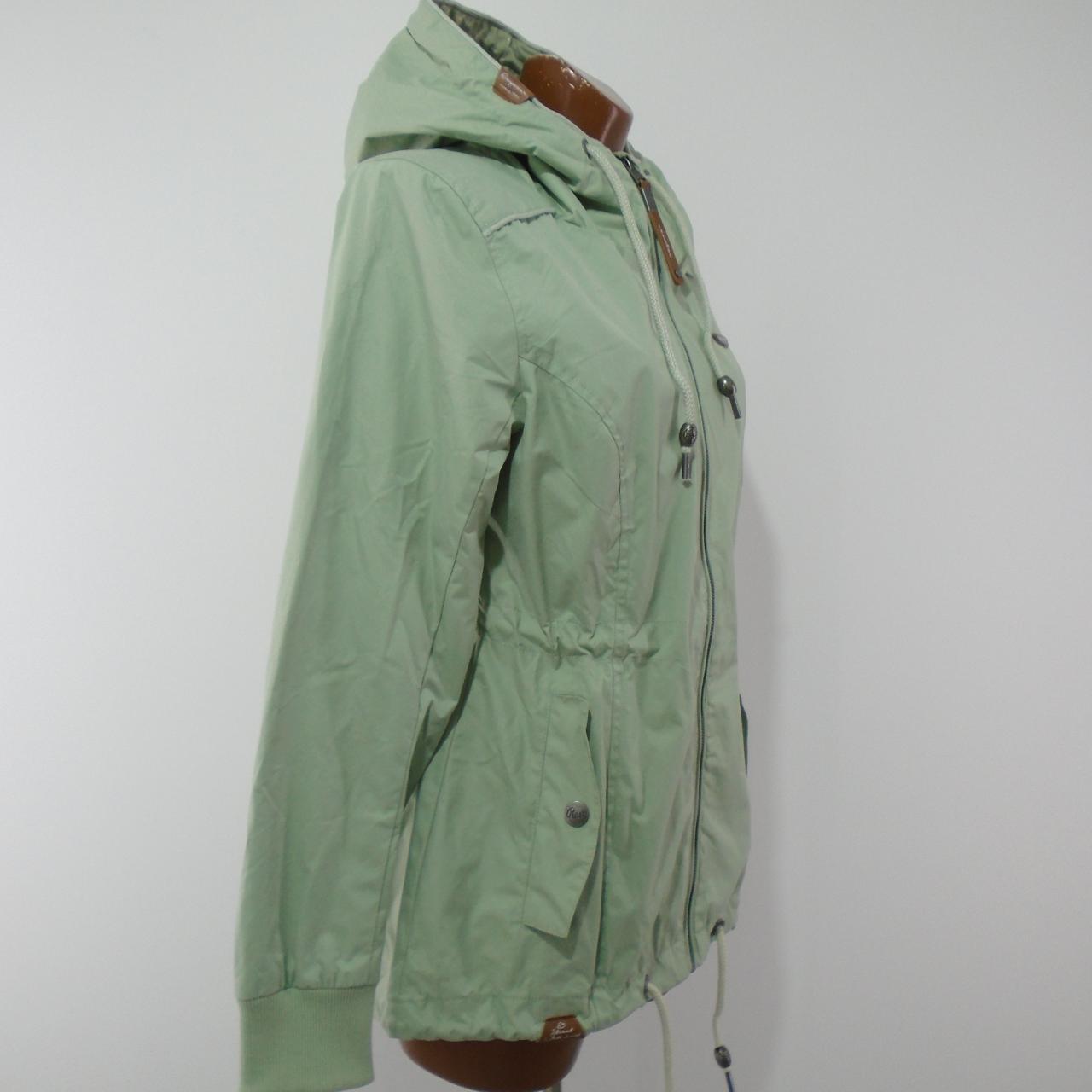 Parka de mujer Ragwear. Verde. L.Usado. Bien