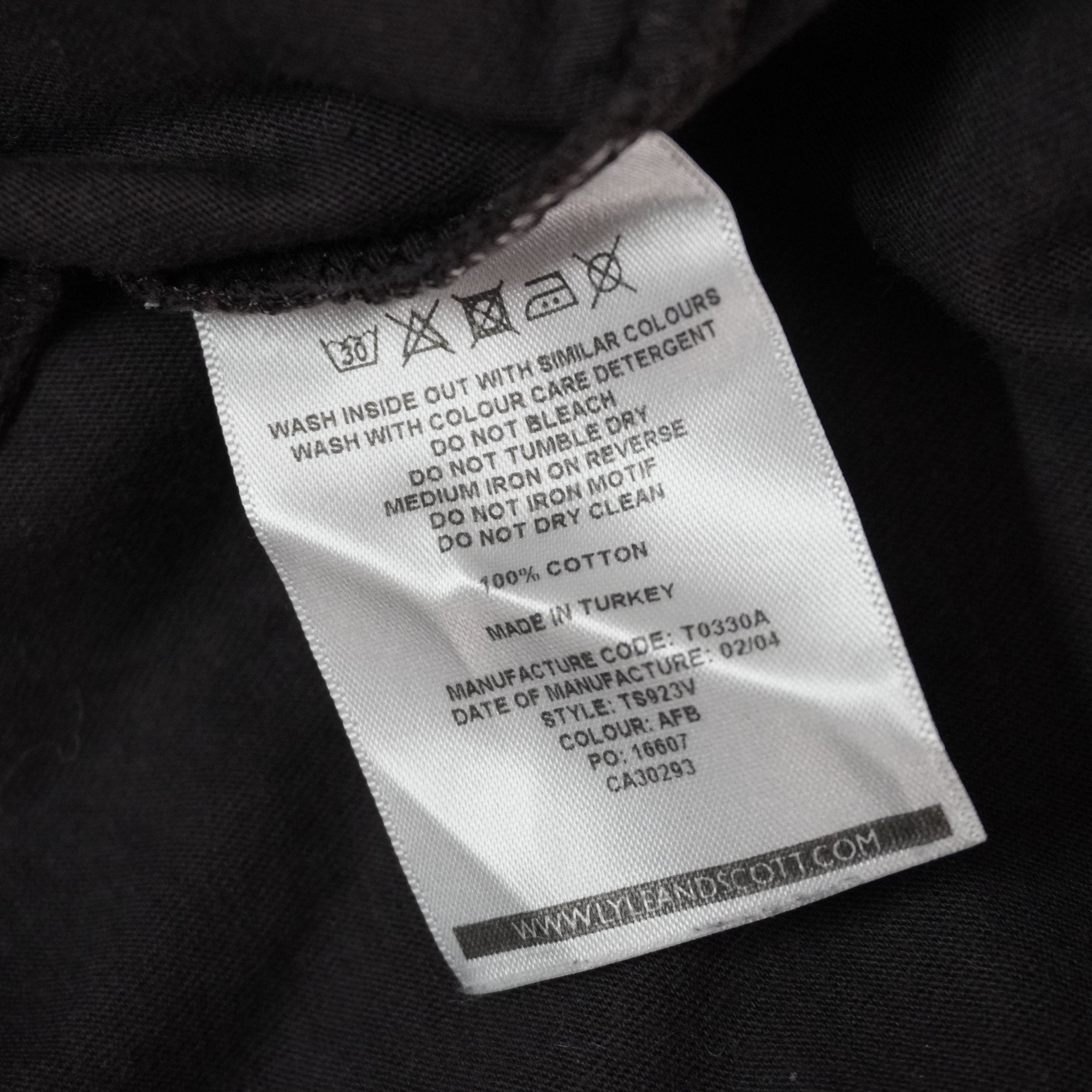 Camiseta Lyle & Scott para Hombre Usada - Negra, M