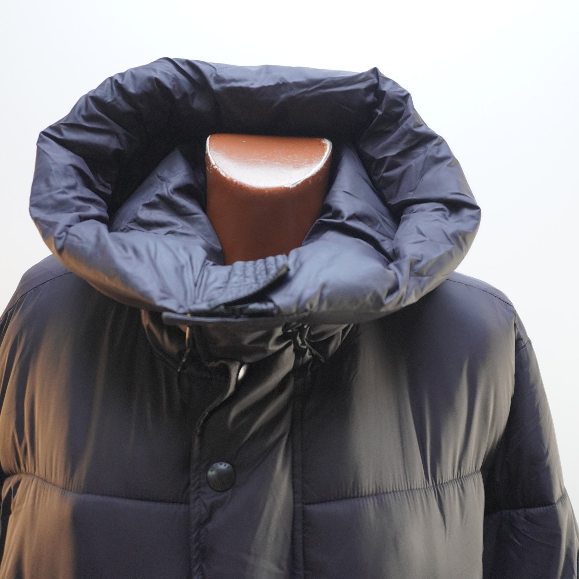 Parka Michael Kors para Mujer Usada - Negra, L