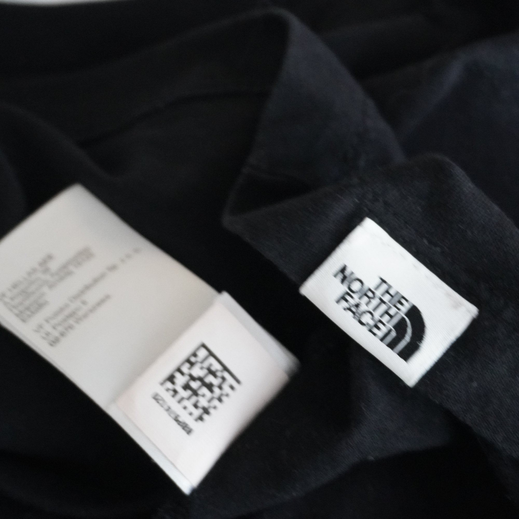 Camiseta de Manga Corta The North Face para Mujer Usada - Negro, M