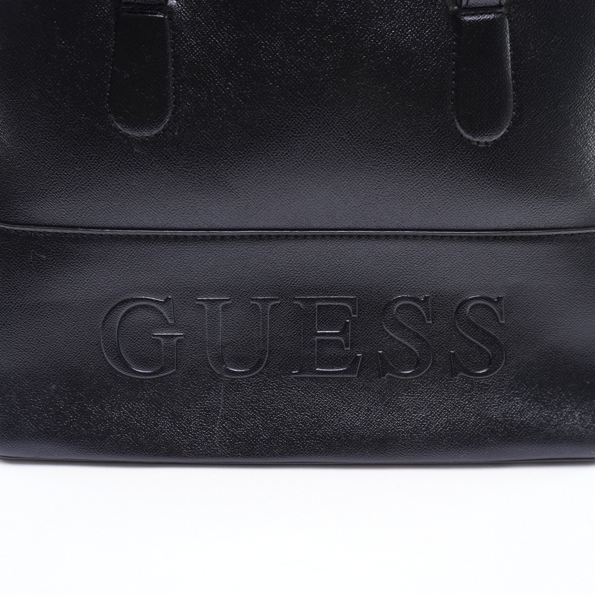 Bolso Baguette Guess para Mujer Usado - Negro en Muy Buen Estado