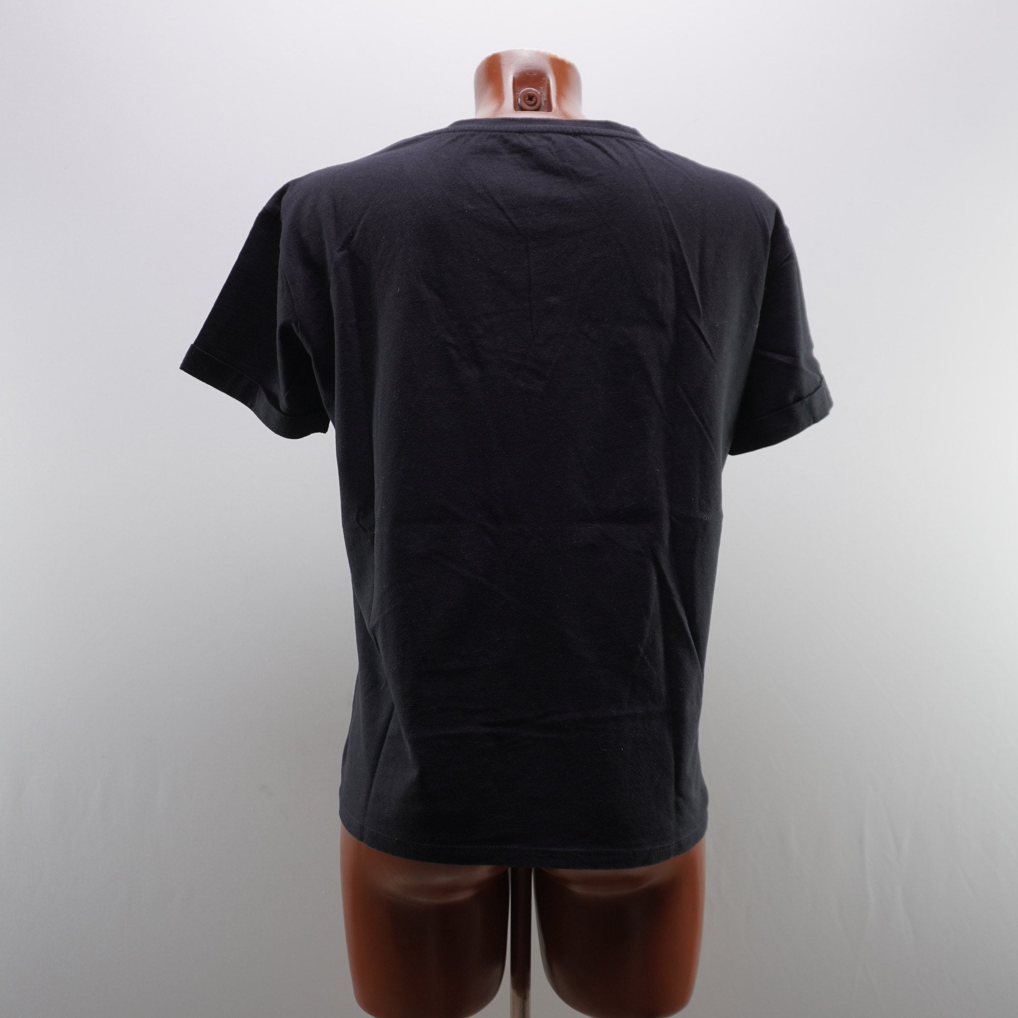 Camiseta de Manga Corta Hands para Mujer - Negro, M (Usada en Muy Buen Estado)