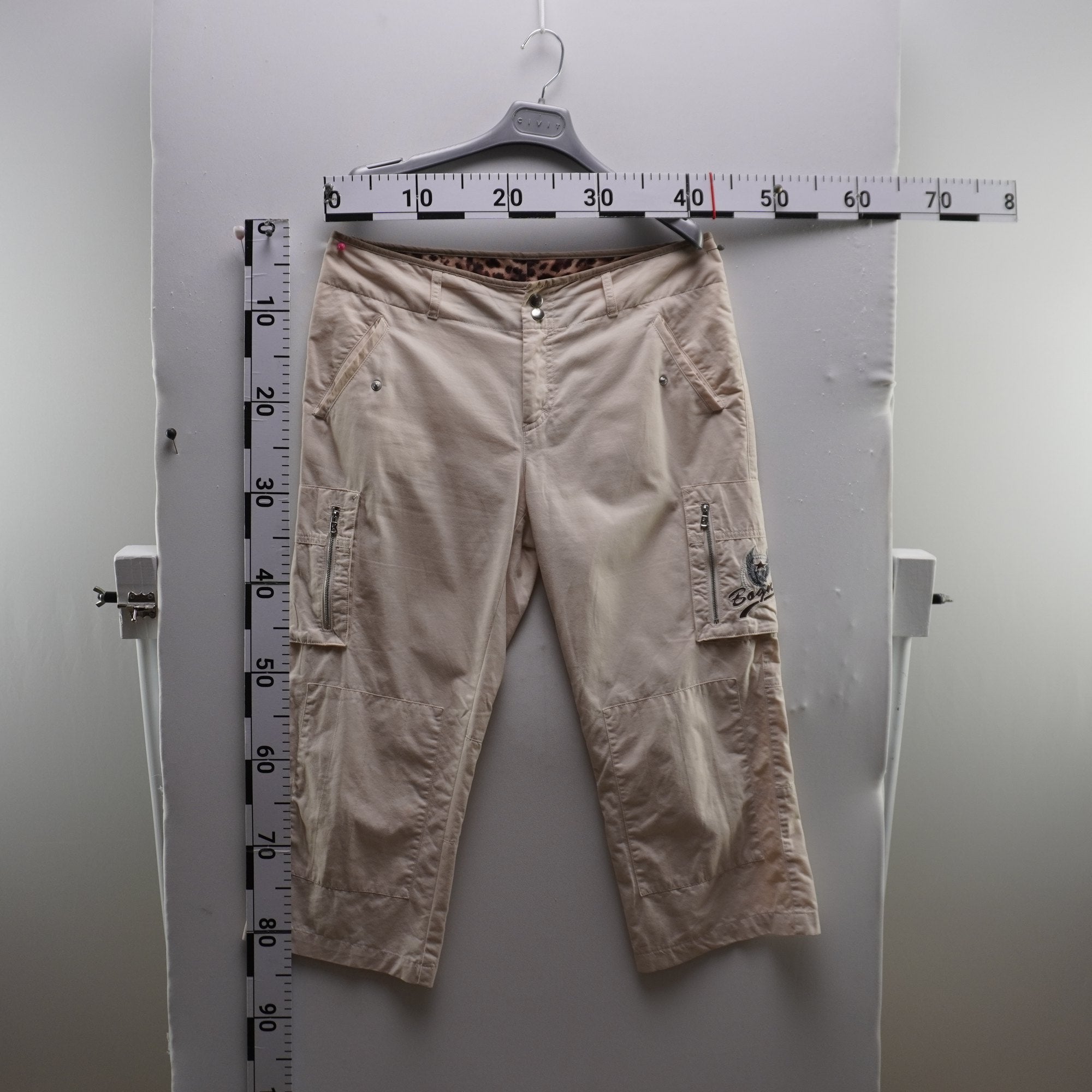 Pantalones Cortos Bogner para Mujer Usados - Beige, L