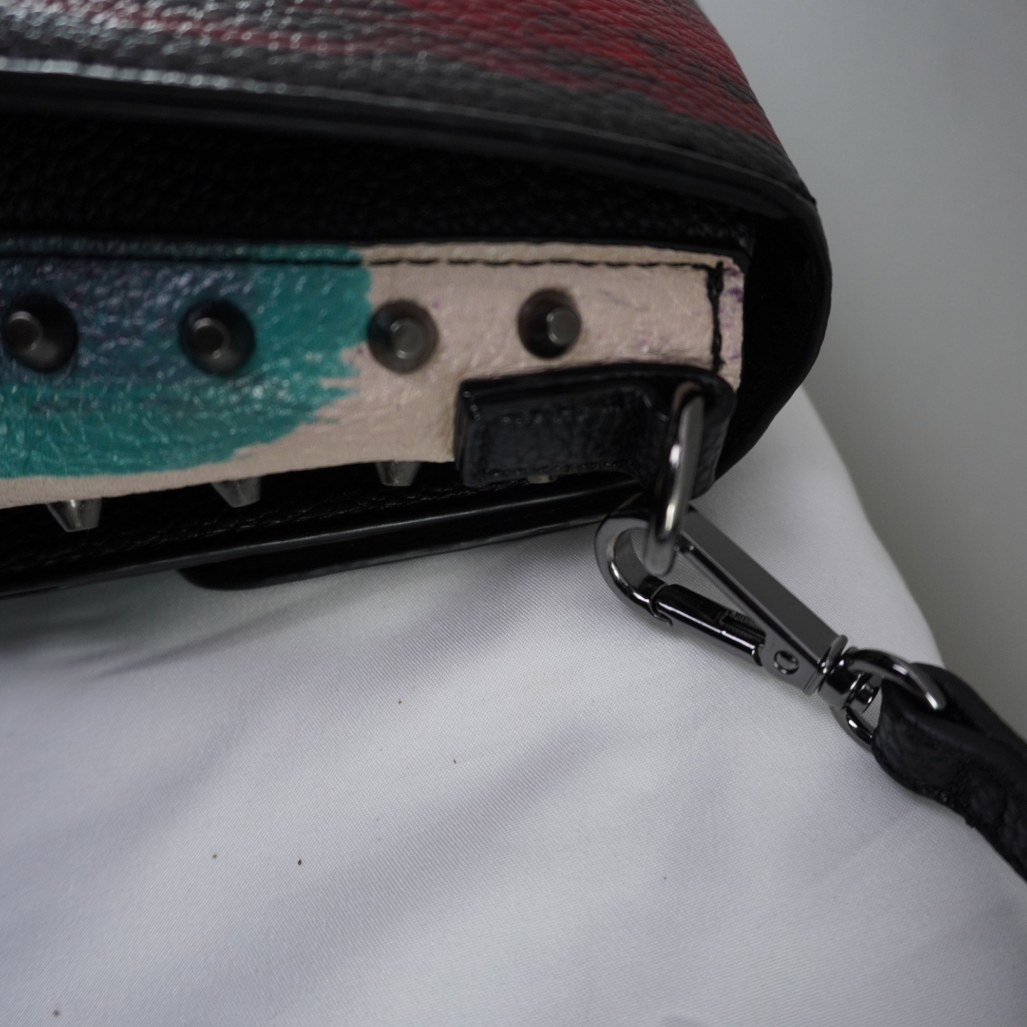 Bolso Baguette Desigual para Mujer Usado - Negro, Muy Buen Estado