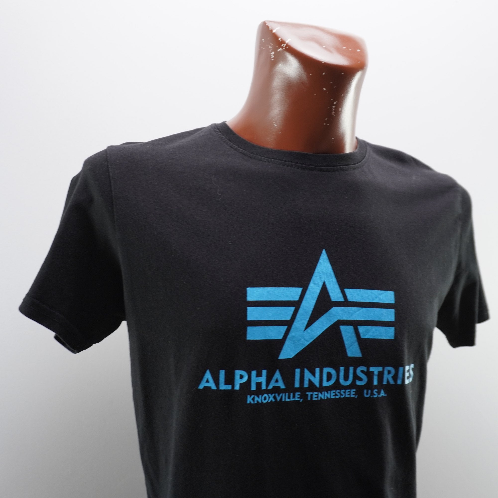 Camiseta de Manga Corta Alpha Industries para Hombre Usada - Negra, Mediana