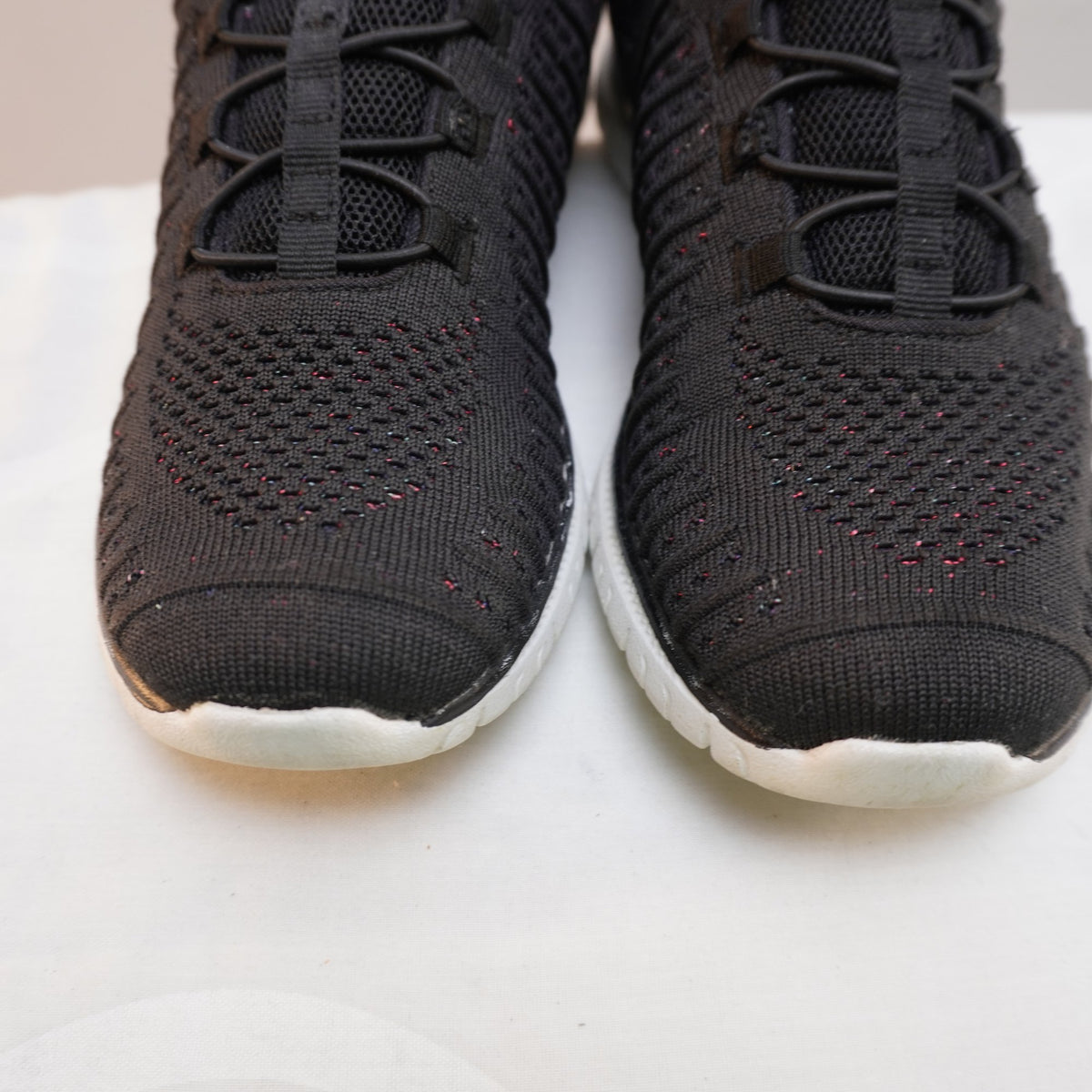 Zapatillas Skechers para Mujer Usadas - Negro, Talla 38
