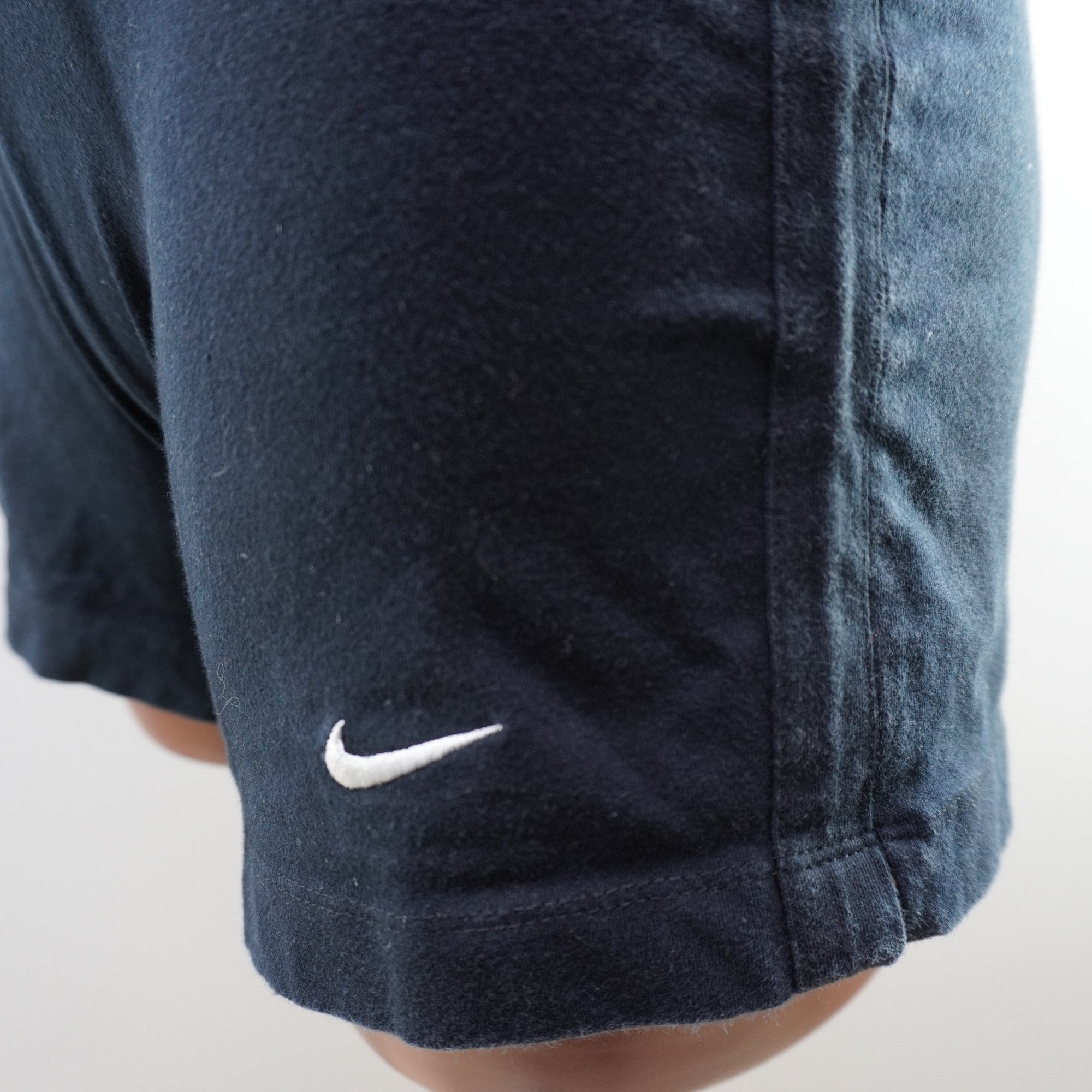 Bermudas Nike para Mujer Usadas - Negro, S
