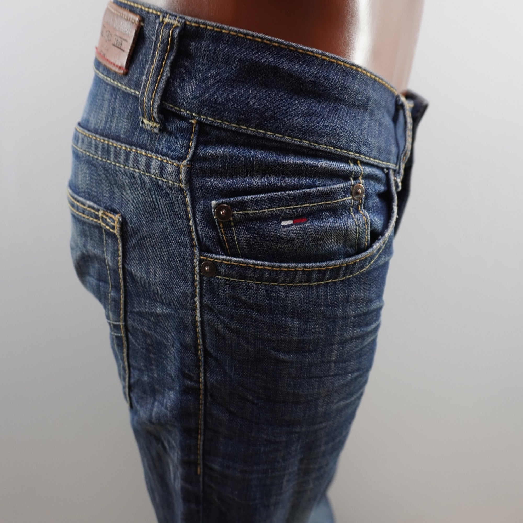 Vaqueros Tommy Hilfiger para Hombre Usados - Azul Marino, L