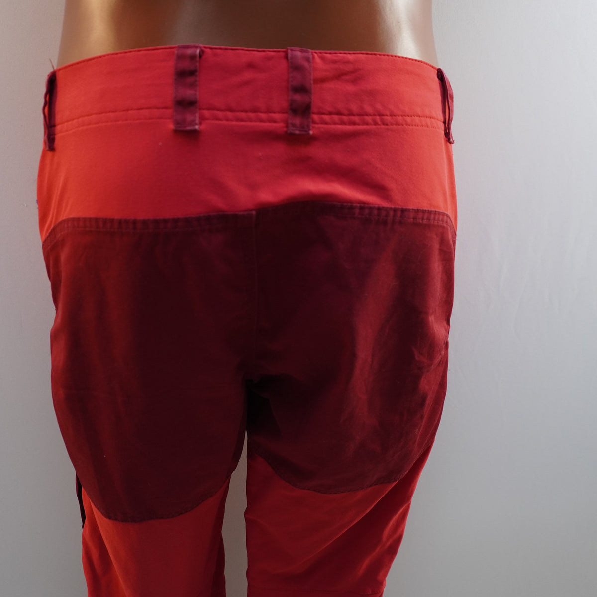 Pantalones tipo Cargo Fjallraven para Mujer Usados - Rojos, L