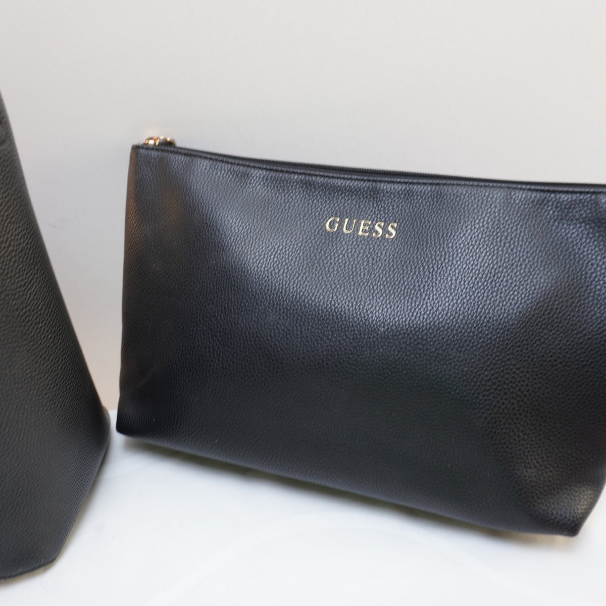 Bolso Baguette Guess para Mujer Usado - Negro