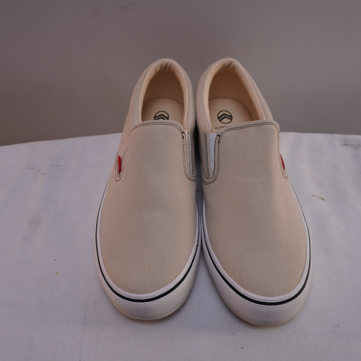 Zapatillas Citroën para Hombre Usadas - Beige, Talla 42