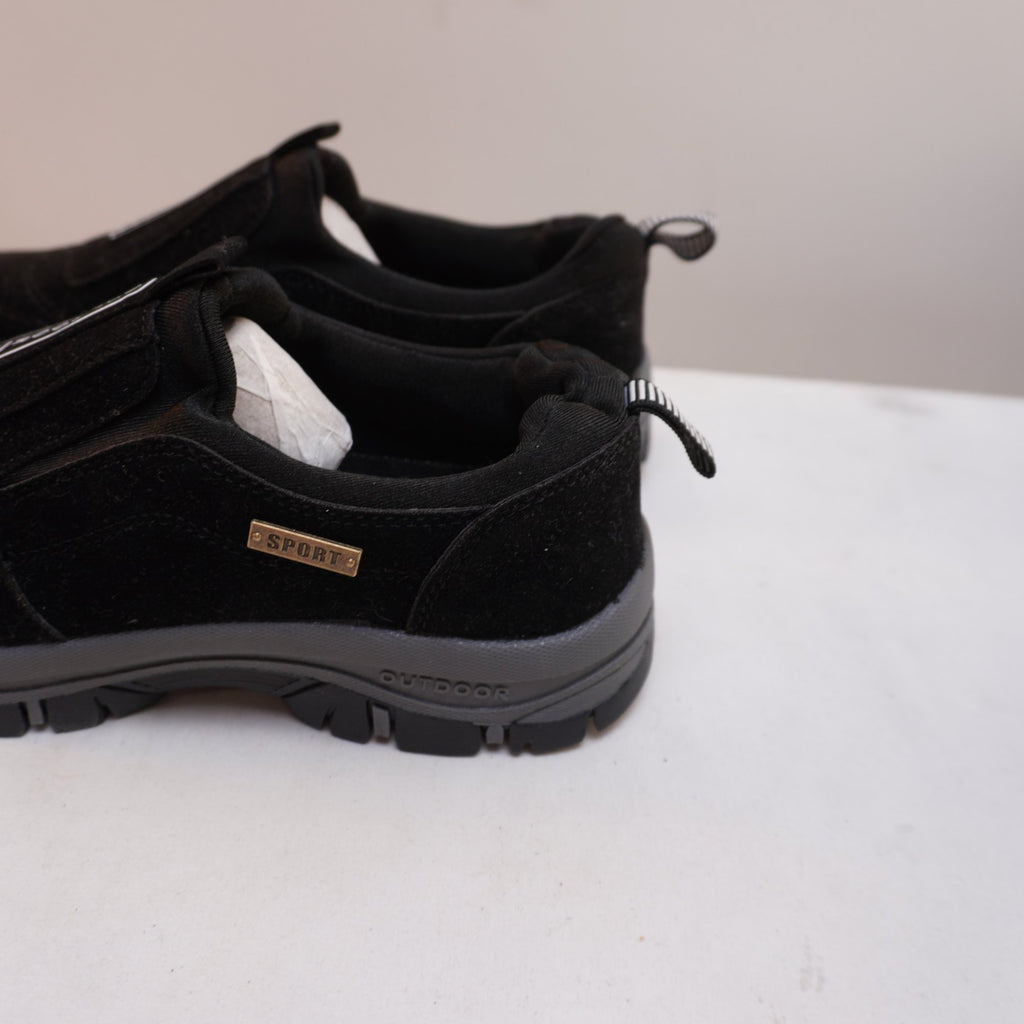 Zapatillas Outboor para Mujer Usadas - Negro, Talla 40