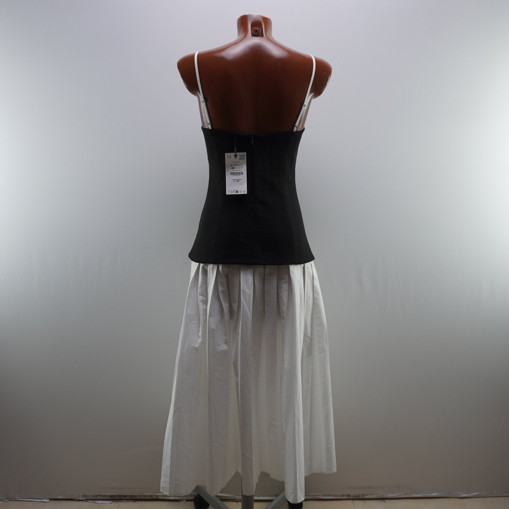 Vestido Zara para Mujer Usado - Negro, S