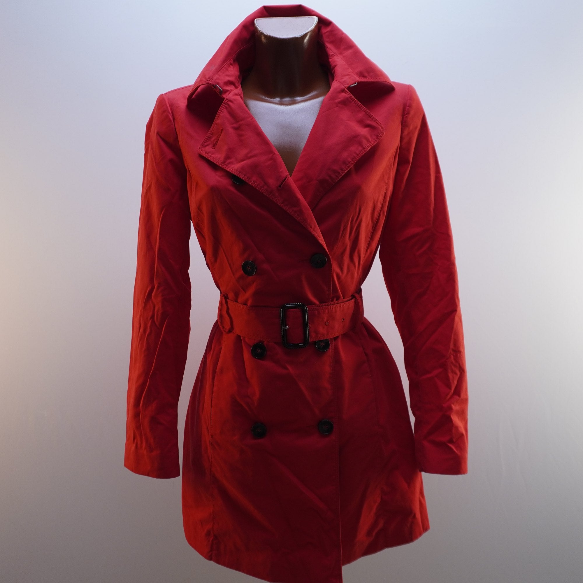 Capa Benetton para Mujer Usada - Roja, Grande (L)