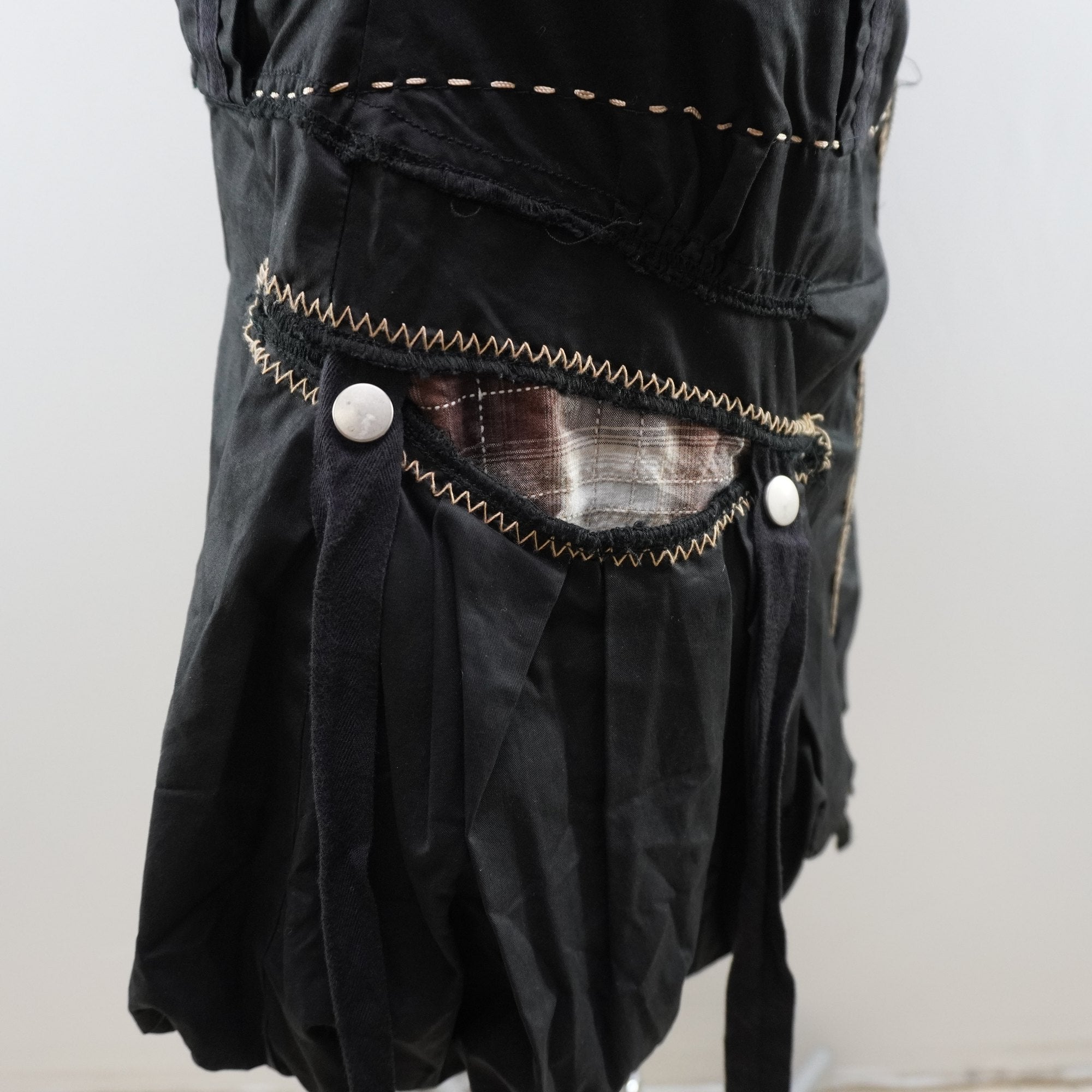 Falda Italian Style para Mujer Usada - Negra, S