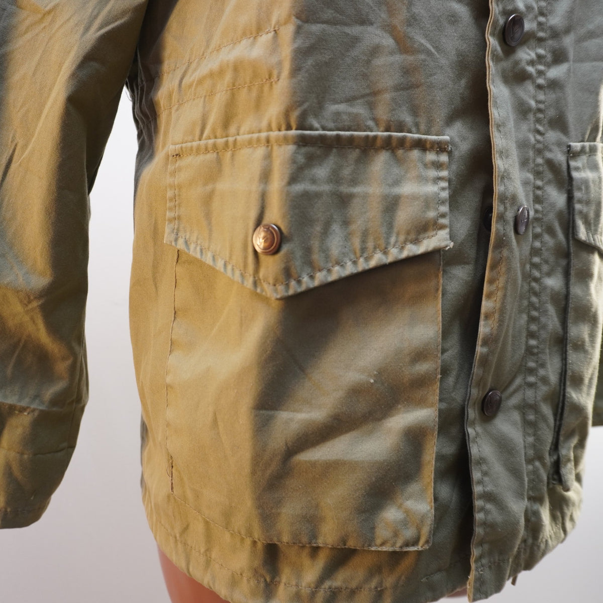 Parka Fjallraven para Mujer Usada - Verde, M