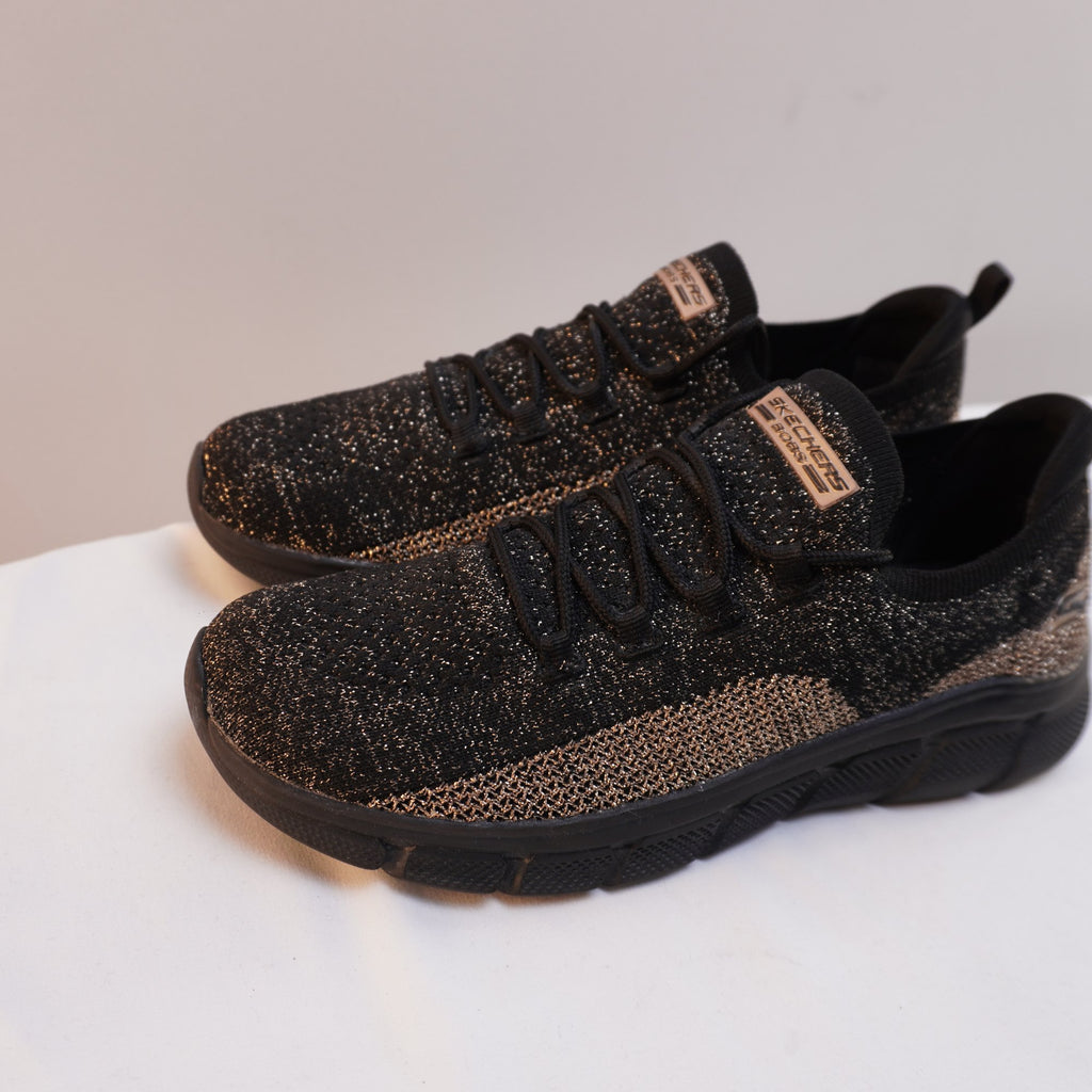 Zapatillas Skechers para Mujer Usadas - Negro, 38.5