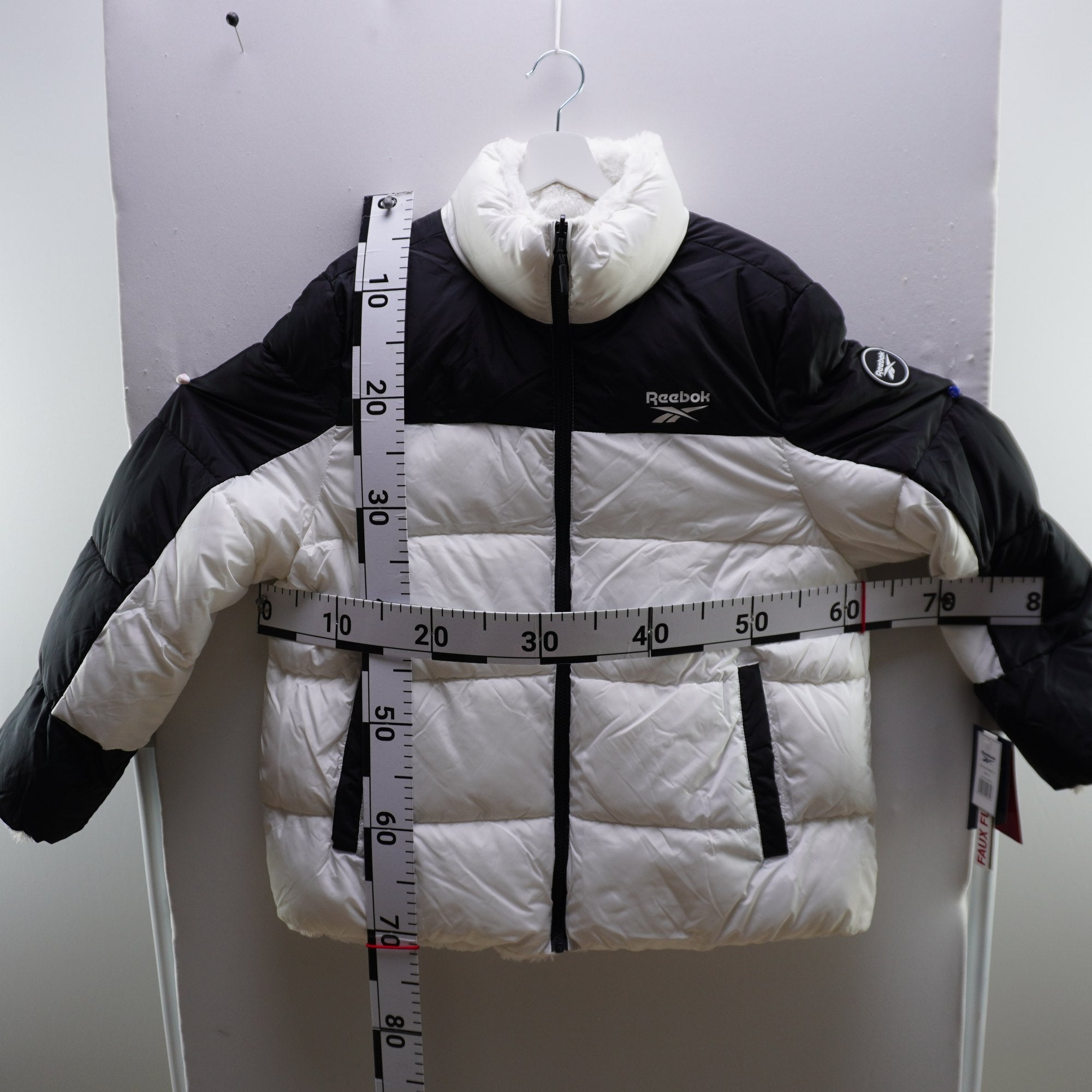 Parka Reebok para Mujer Usada - Blanca, XL