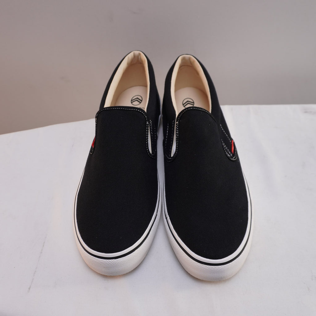 Zapatillas Citroën para Hombre Usadas - Negros, Talla 45