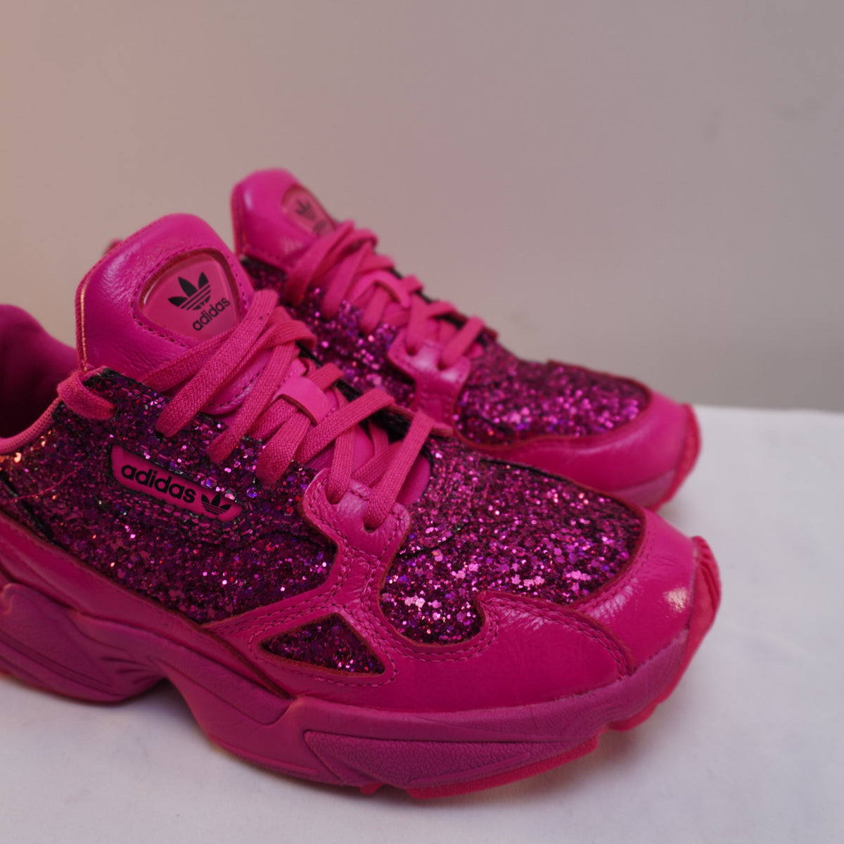 Zapatillas Adidas para Mujer Usadas - Rosa, Talla 38