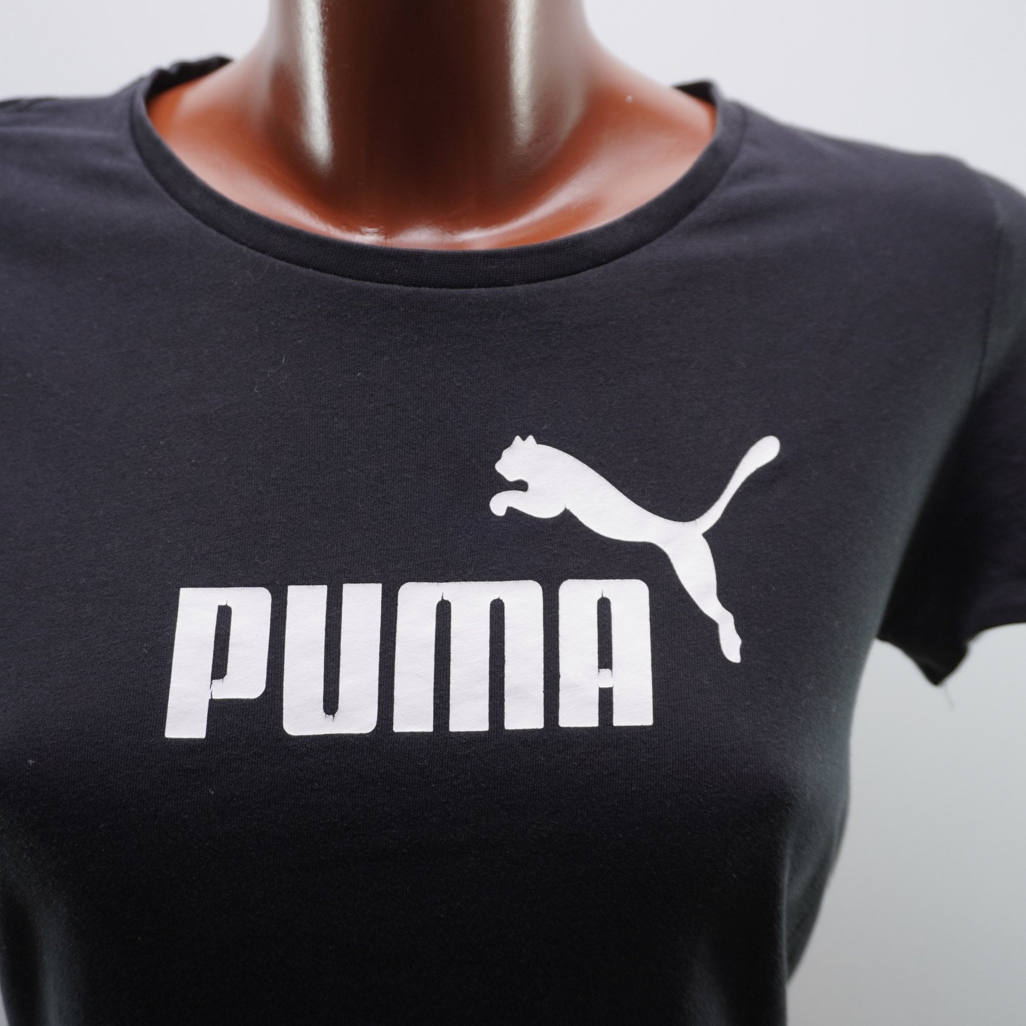 Camiseta de Manga Corta Puma para Mujer - Negro, L, Usada en Muy Buen Estado