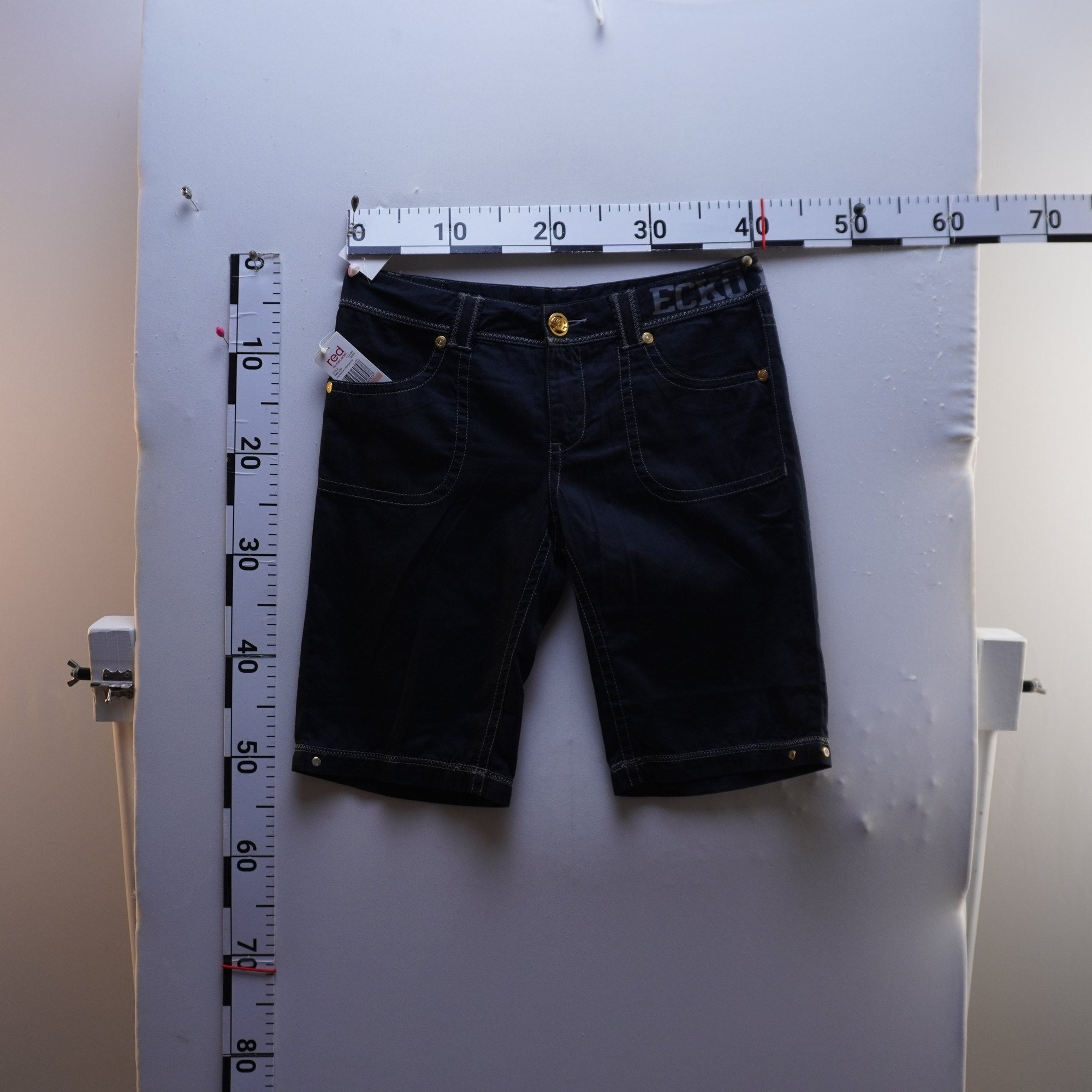 Pantalones Cortos Ecko Unltd para Mujer Usados - Negro, M