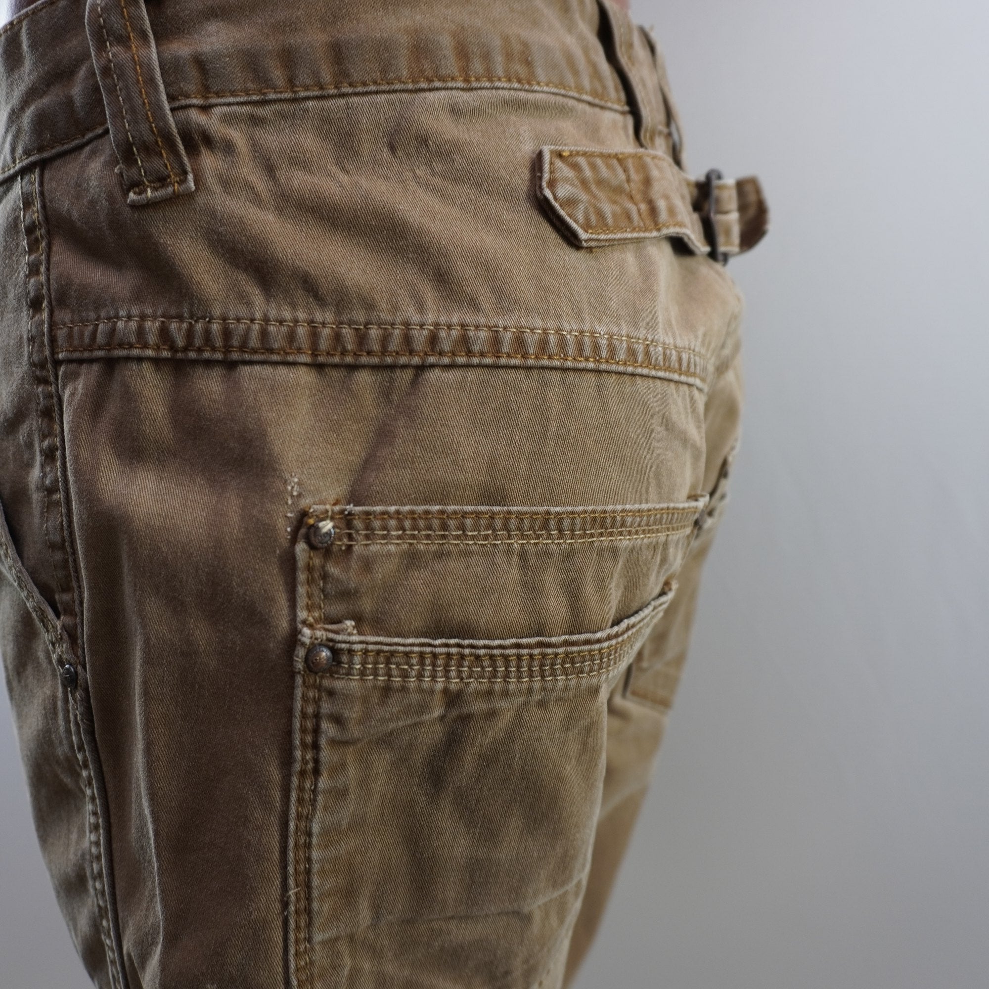 Pantalones Cortos Vaqueros Zara para Hombre Usados - Marrón, S